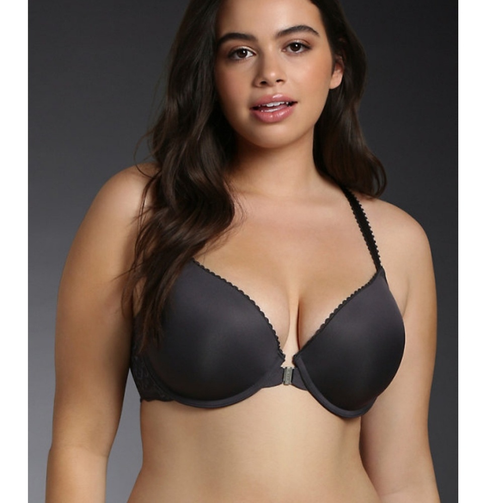 Torrid racer back bra